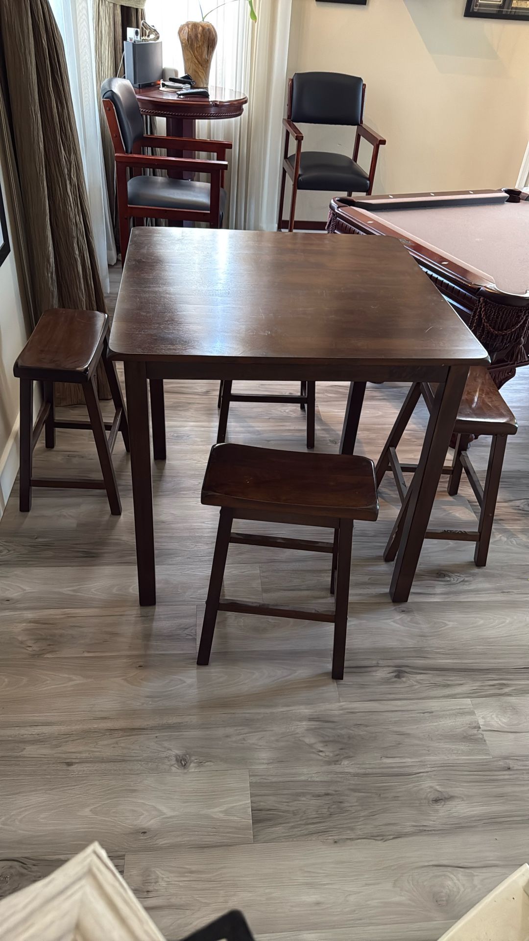 Wood Table With 4 Stools