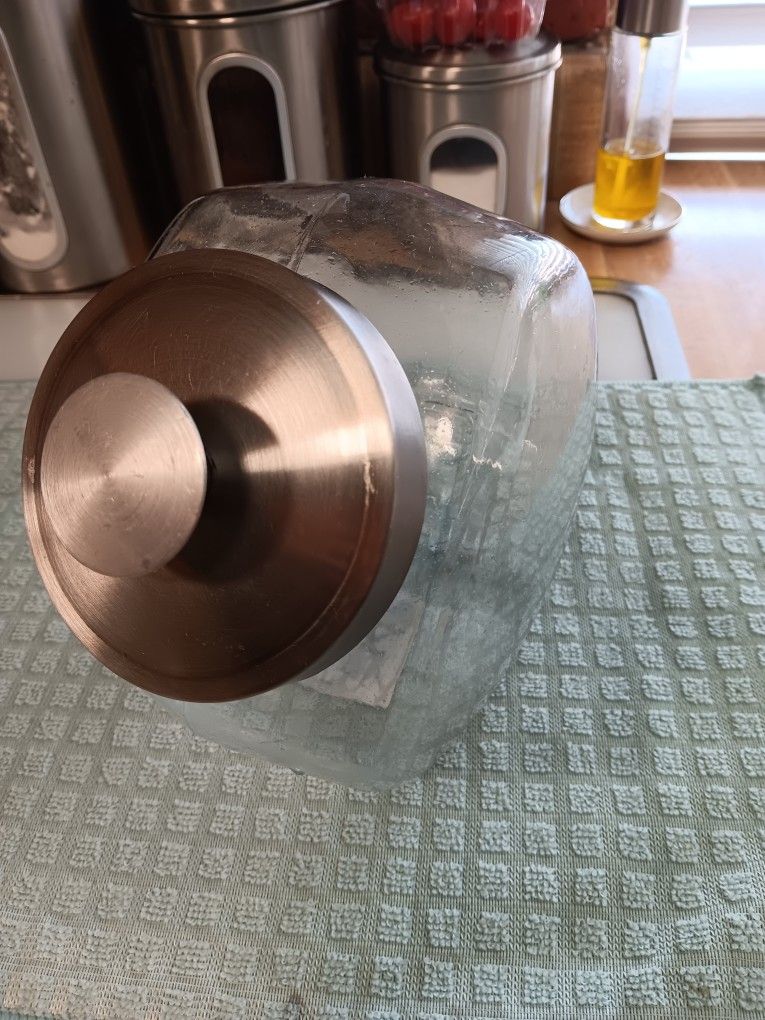 Candy glass jar with lid