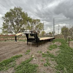 2025 Gorilla Gooseneck 30ft