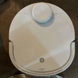 Narwhal vacuum, and mopping robot