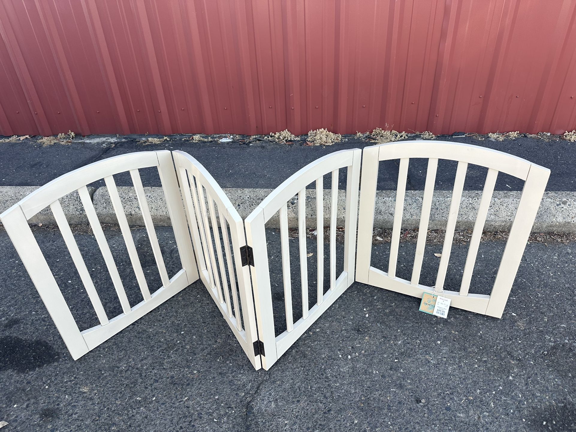24” tall Freestanding Foldable Wooden Pet Gate
