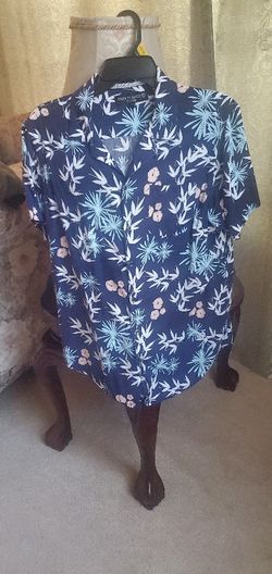 Men's Shirt M size 