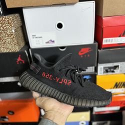 Adidas Yeezy 350 Bred size 9 USED