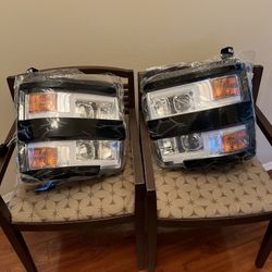 Front headlight assembly Left And right 2015 Chevy Silverado 2500 