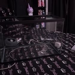 Fish Tank Like New Normal Use