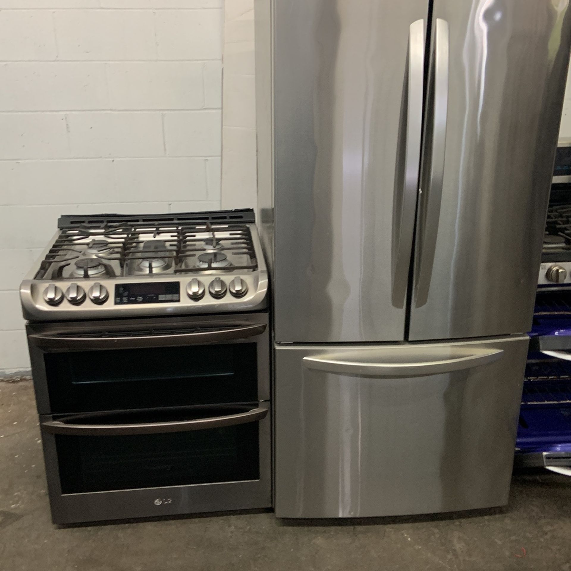 COMBO COMBO STOVE REFRIGERATOR DELIVERY FREE