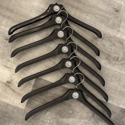 WETSUIT HANGERS HEAVY DUTY HANGERS FOR WETSUITS WORK WEAR SUITS ETC