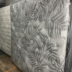 King Size Mattress Sealy New