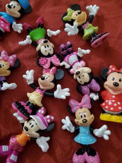 Minnie Figure Lot