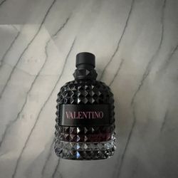 Valentino Born In Roma Intense 