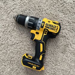 Dewalt Hammer Drill 20V MAX XR
