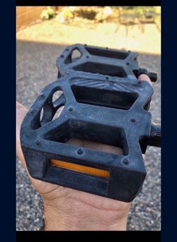Old School Pedals  1/2