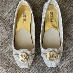 Micheal Kors Womens Flats Size 7.5 