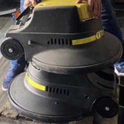 Tornado Floor Machine