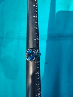 Sterling Silver Oval Blue Topaz Accent Ring Size 8 Statement Jewelry