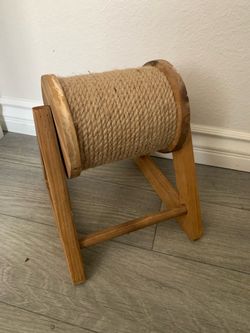 Cat Scratcher