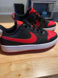 Youth Nike air jordan 1 low "bred toe size 6y