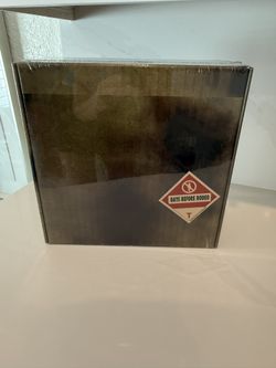 Sealed DAYS BEFORE RODEO TRAVIS SCOTT  BOX SET 1  Size L Includes Hoodie @ Vinyl Disk & Box