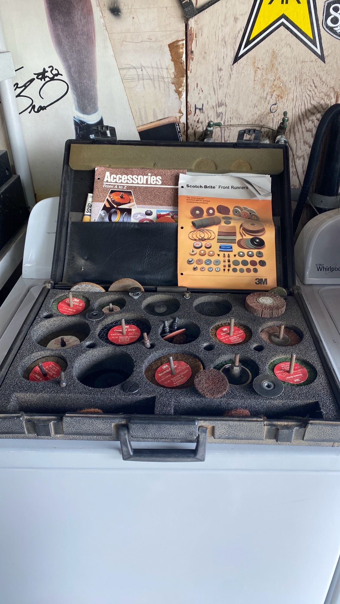 Scotch-Brite Dealer Demonstration Grinder Case