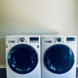 Matching L.G TurboWash™️ Frontloader Washer and Dryer Set Available