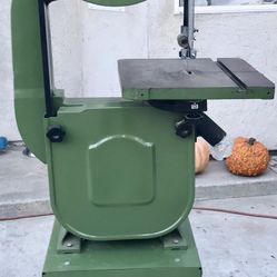 Central Machinery 14 Inch Wood Cutting Band Saw