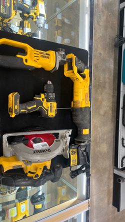 Dewalt set