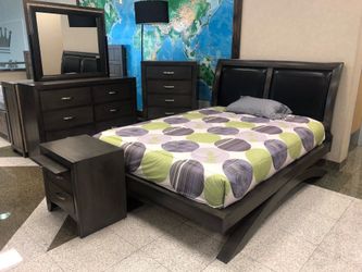 BRAND NEW COMPLETE BEDROOM SET