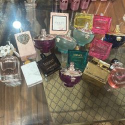 Small Cologne And Perfume Bundle 