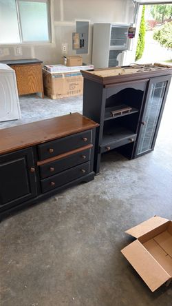 Storage hutch