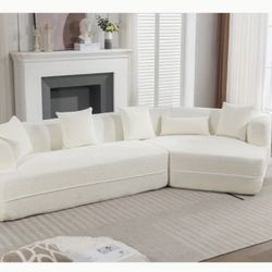 Modern Minimalist Sofa/Couch