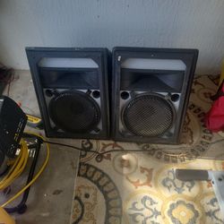 Peavey Speakers