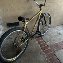 Gold Throne Maxxed out (Trades only)