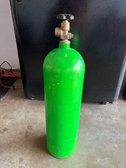 Nitrogen cylinder