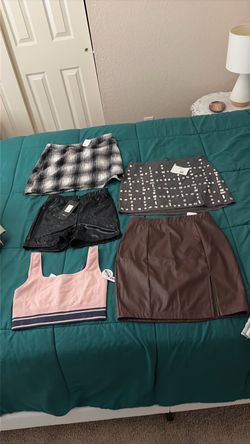 Women's jr Clothing Bundle – 5 Pieces with Tags