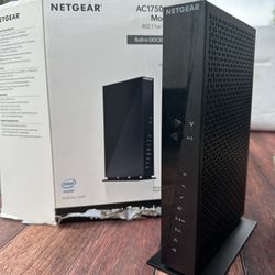NETGEAR Router