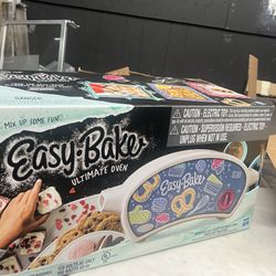 Easy Bake Ultimate Oven Toy