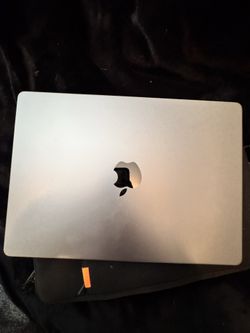Apple MacBook Pro 14” m2 pro 16gb 512ssd 16 core gpu