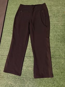 Women’s athletea yoga pants size medium petite