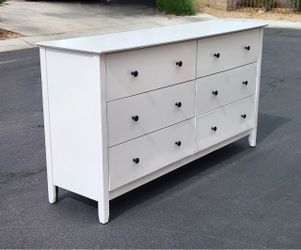 Furniture Dresser 6 Drawer*FREE LOCAL DELIVERY