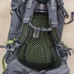 Osprey Atmos AG 65 backpack