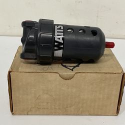 Watts Fluidair ~ F602-02BJ M5 ~ Air Filter ~ 150PSI 1/4in ~ New in Box 