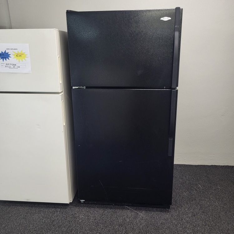 💐 Spring Sale! Maytag 20 Cuft Fridge With Ice Maker- Warranty Included 