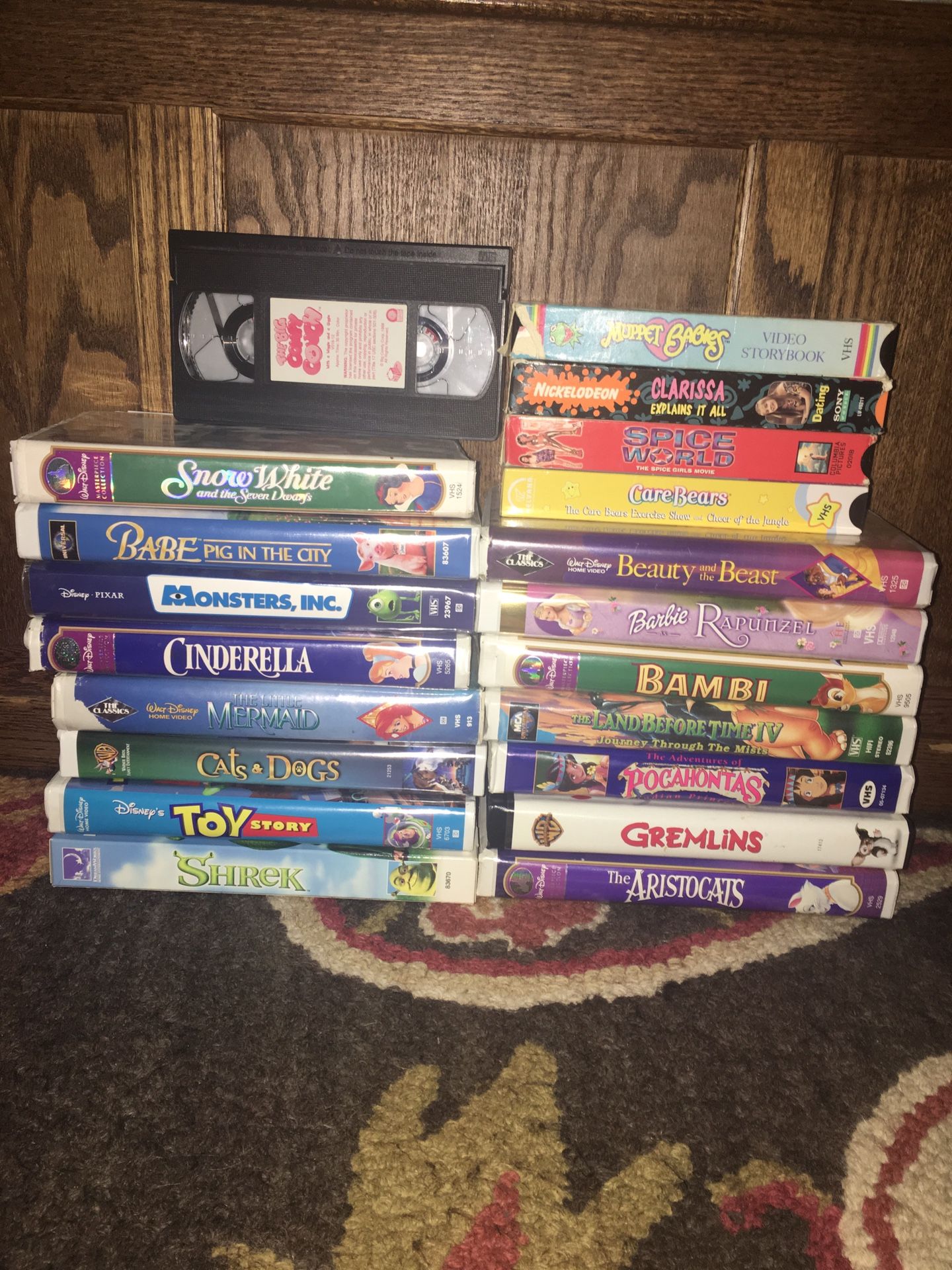 20 piece VHS bundle