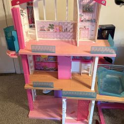 Barbie Dollhouse