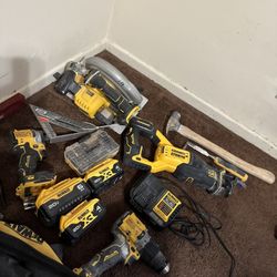 DEWALT TOOLS LIKE NEW 