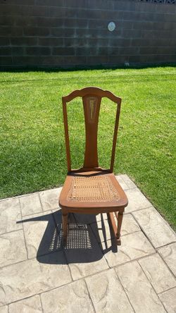 Vintage Rocking Chair 