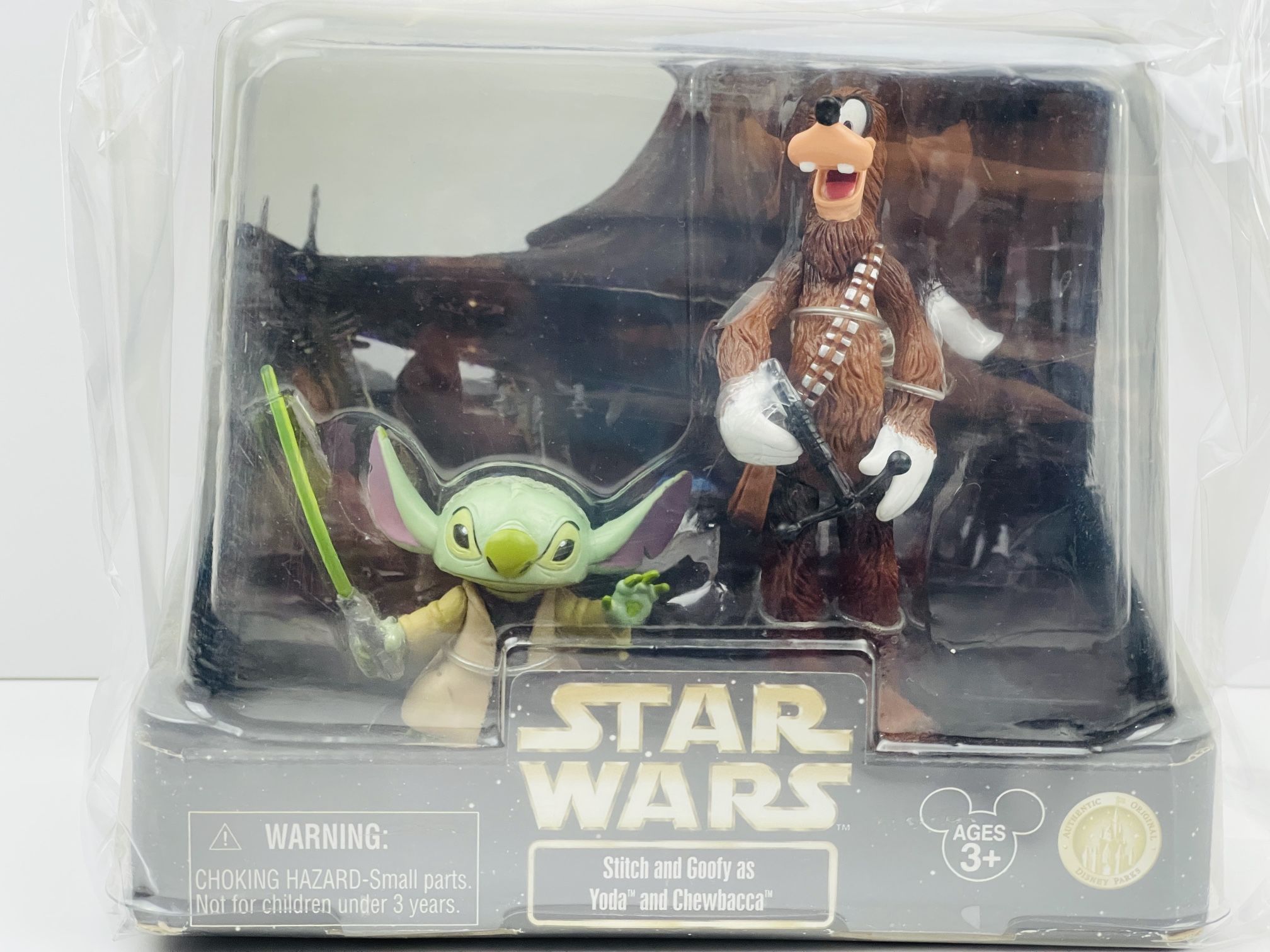 Star Wars Disney Collectible Stitch & Goofy As Yoda And Chewbacca