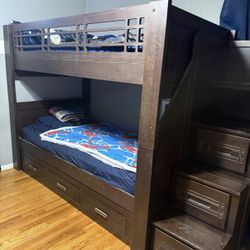 Twin-Over-Twin Solid Wood Bunk Bed with Staircase and Built-In Drawers (Mattresses included)