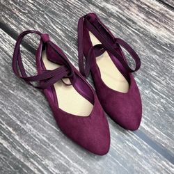 Women’s ballerina style flats