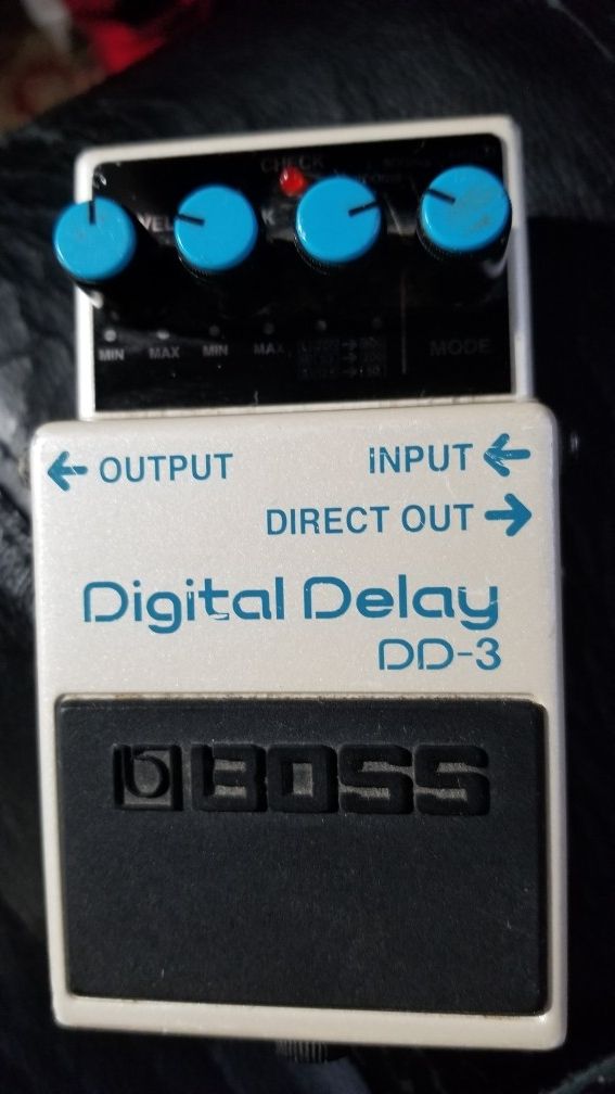 DIGITAI DELAY DD3 BOSS